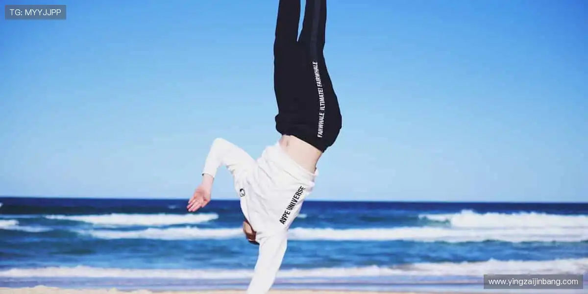 ⛷️滑雪飞驰,激情如雪崩!🌨️